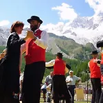 Holidays - Residenz Chateau