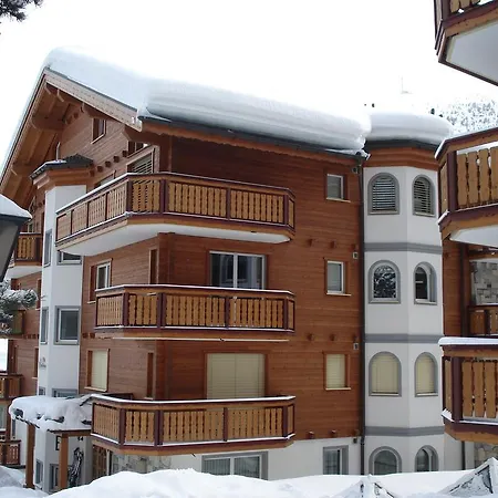 Апартаменты Holidays - Residenz Chateau Зас-Фе